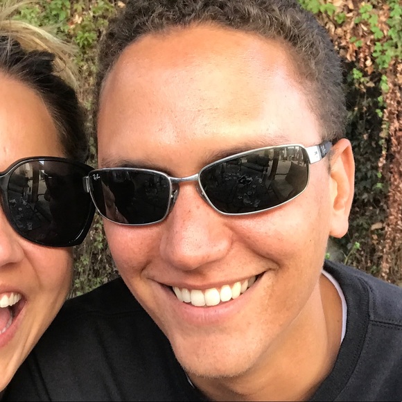 Meet your Posher, Chris - Picture 1 of 1